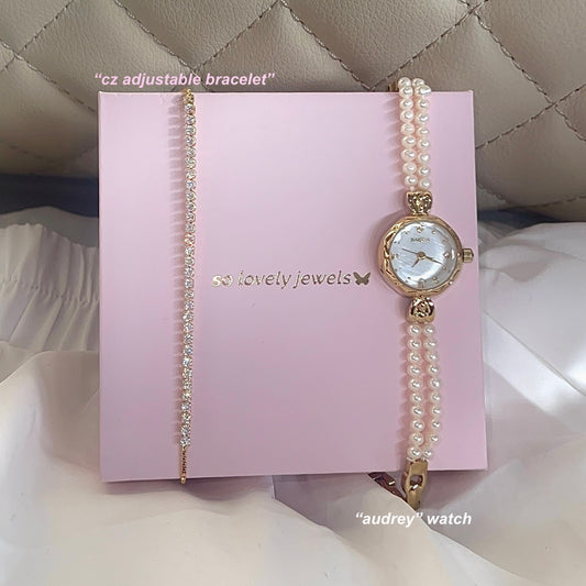 "Audrey" oval vintage pearl watch